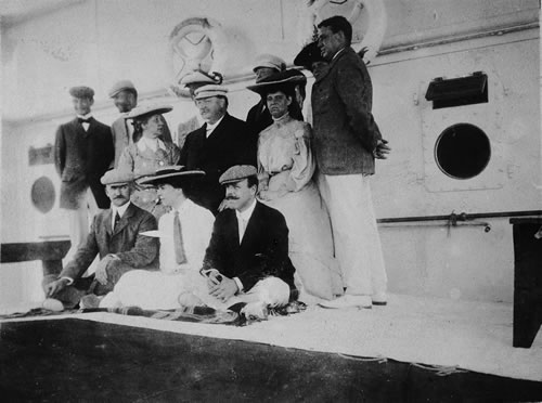 Secretary Taft and those of his party who sat at his table on the S.S. Manchuria