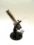 The circa 1920 Zeiss butter refractometer recently acquired by the Oesper Collections.