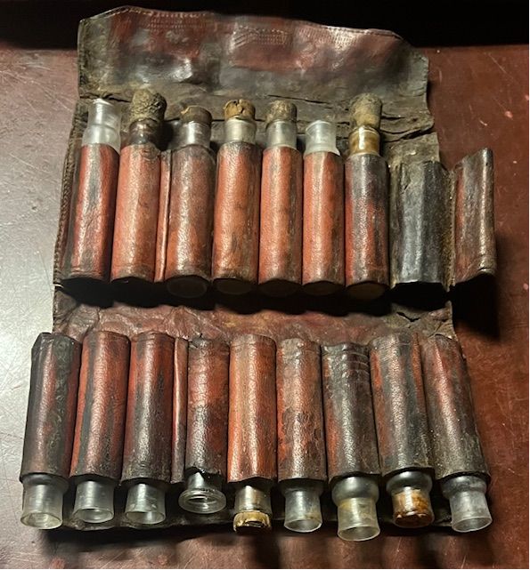 Doctor’s transportable and foldable apothecary kit, circa 1850