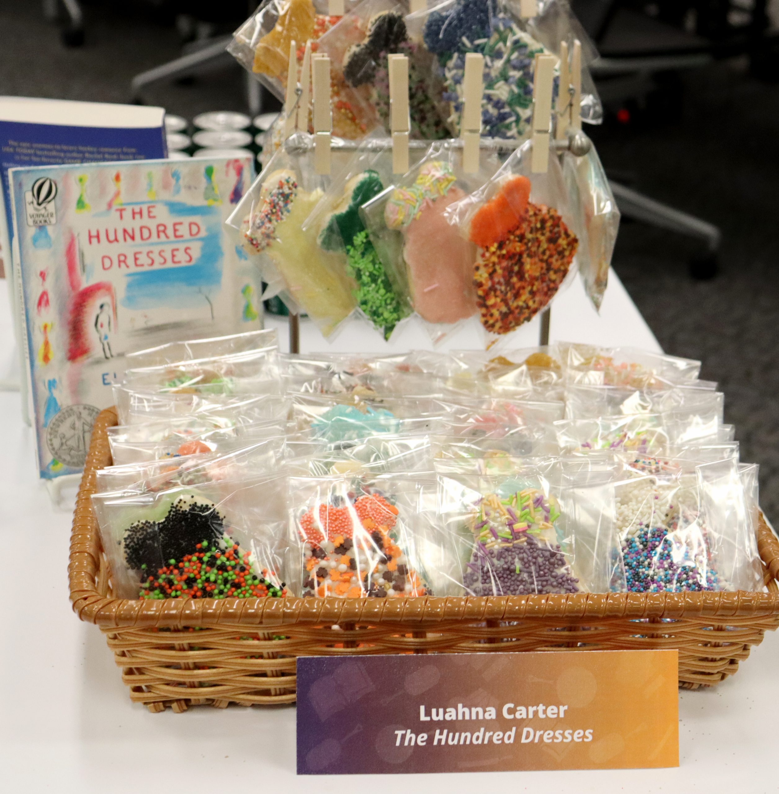 the Hundred dresses edible book